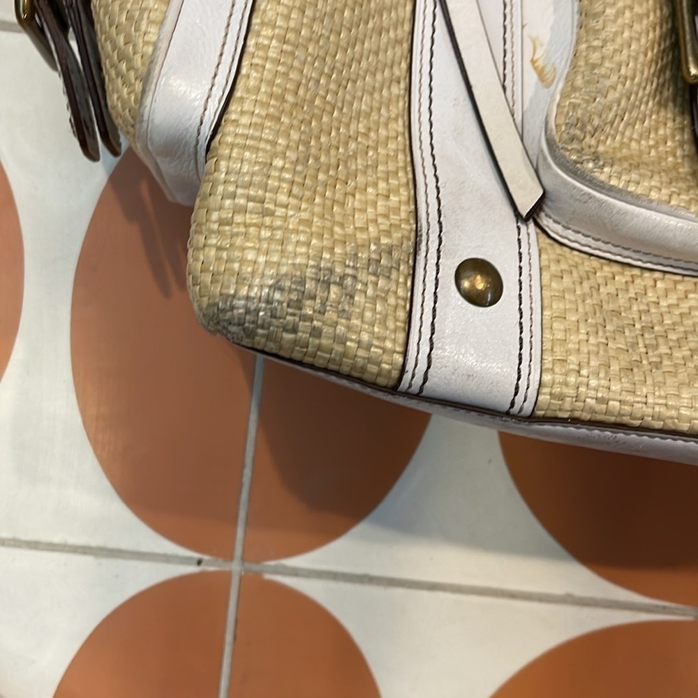 Coach White Leather and Straw Bag 114 - Picture 3 of 10
